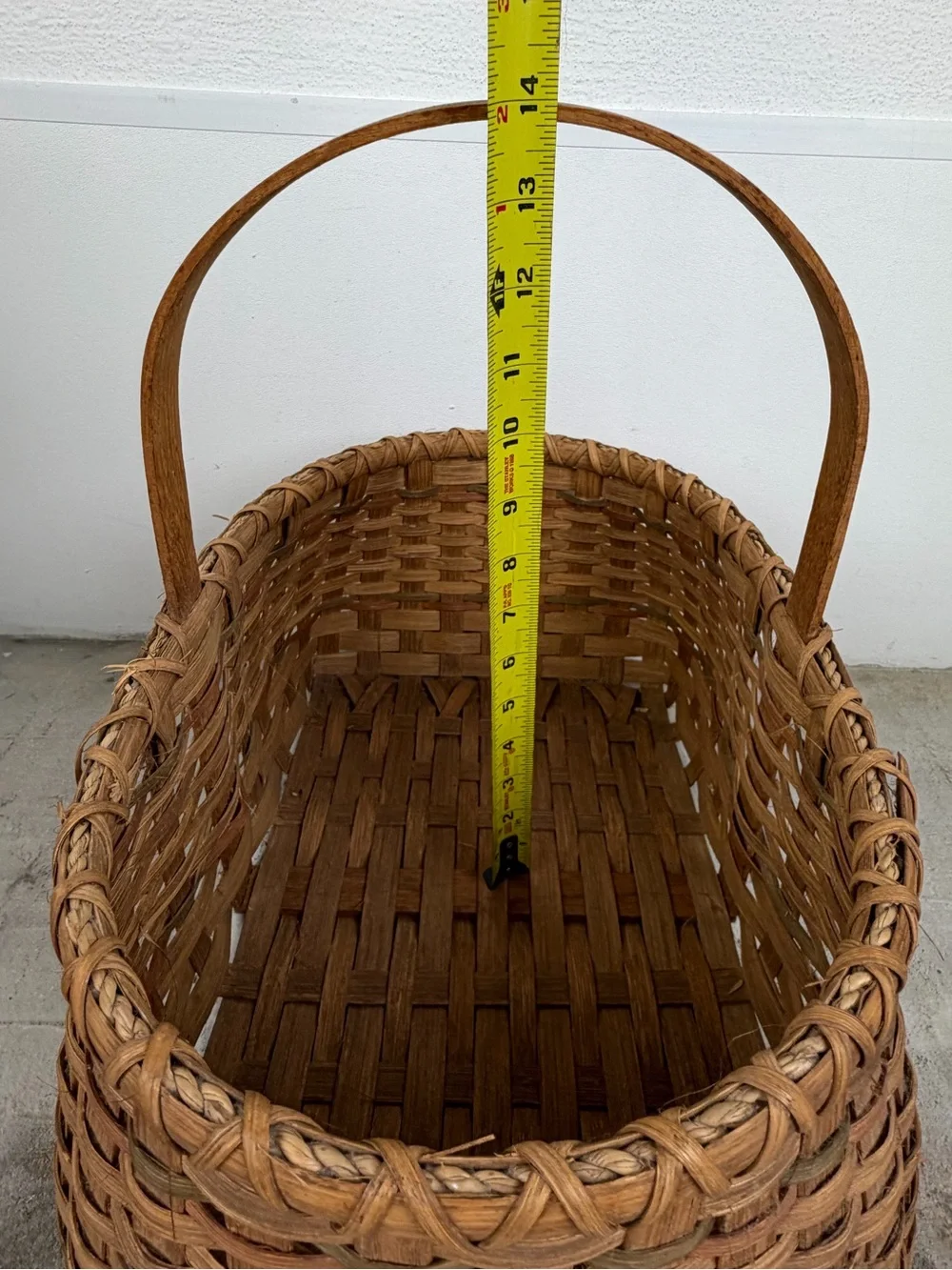 Vintage 1970-1980’s Woven Rustic Wicker Market Basket Large Oval Single Handle